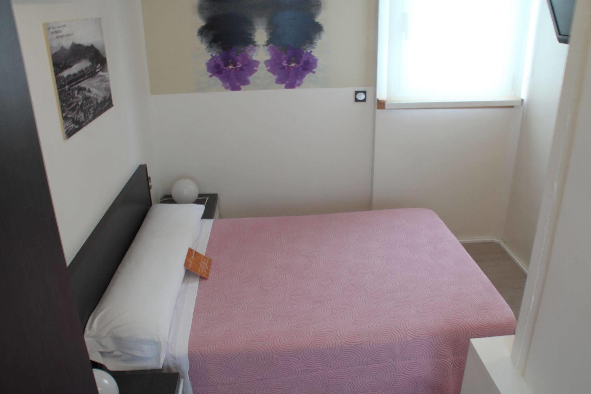 Hotel Punta Monpas Σαν Σεμπαστιάν Εξωτερικό φωτογραφία